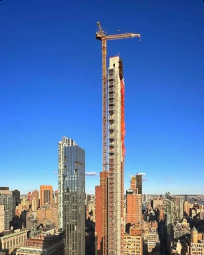 262 Fifth Avenue, the tallest tower in GPBMU's portfolio, New York