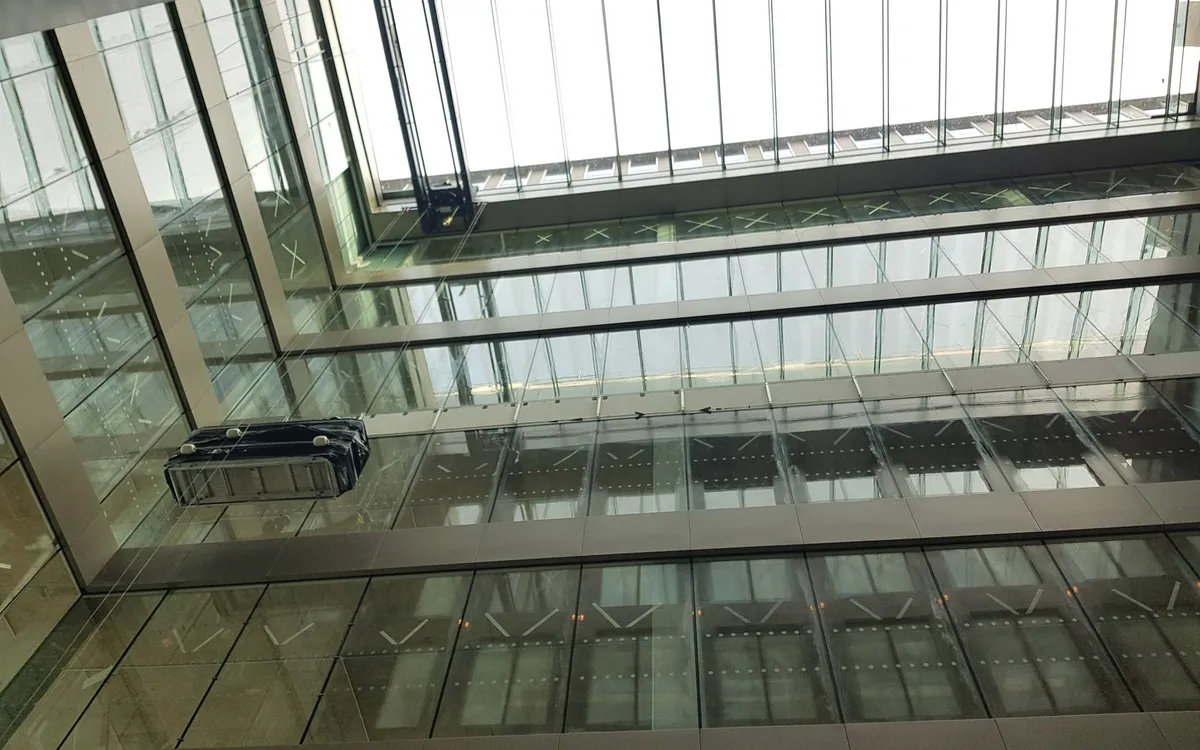 GPBMU GT cradle in the glass atrium of Dublin Landing